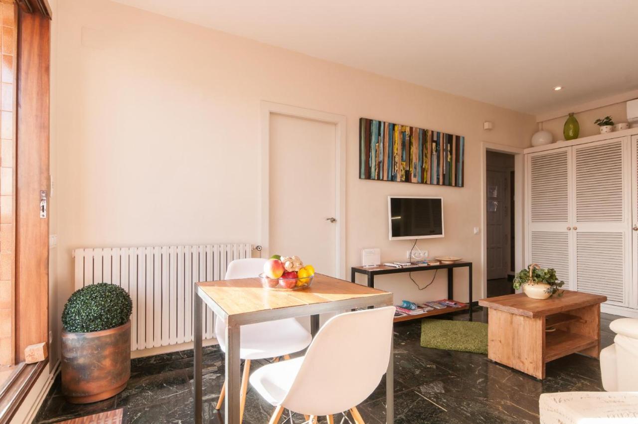 Elevated Experience - Urquinaona Apartment Barcelona Exterior foto